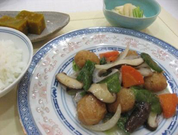 えびミンチに混ぜた「海老団子の八宝菜」
